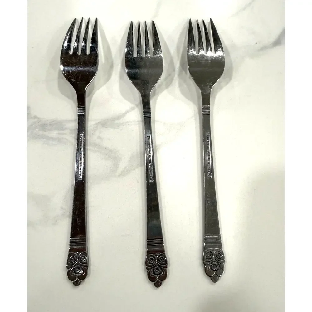 VINTAGE Rogers Co Dinner Forks Set 3 Stainless Korea Floral Replacement Flatware
